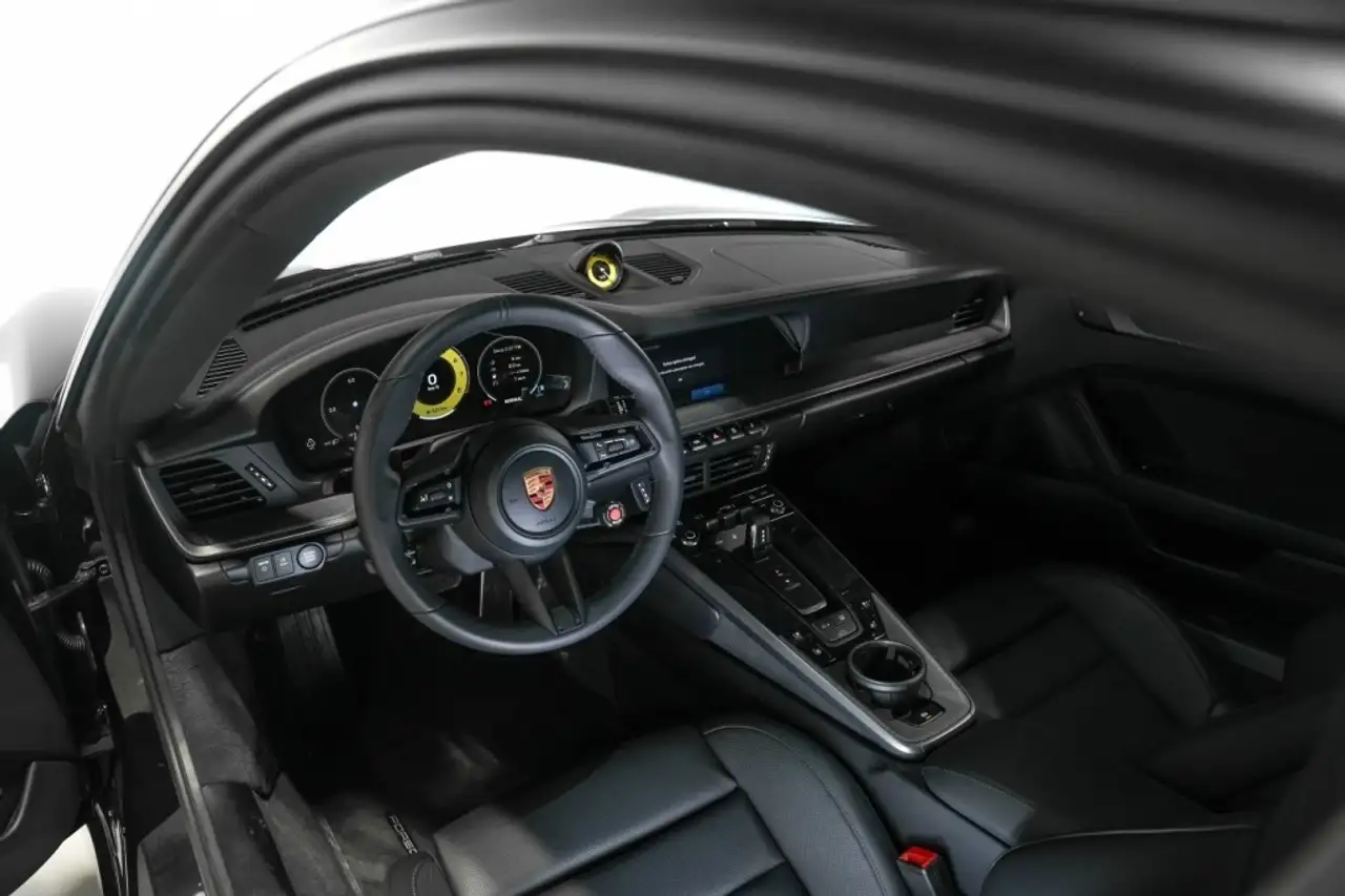 Porsche 911 снимка Porsche 911