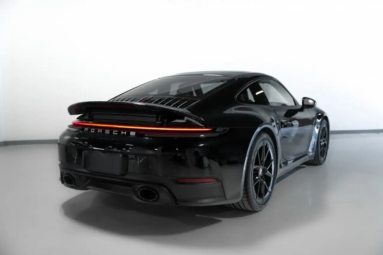 Porsche 911 снимка Porsche 911