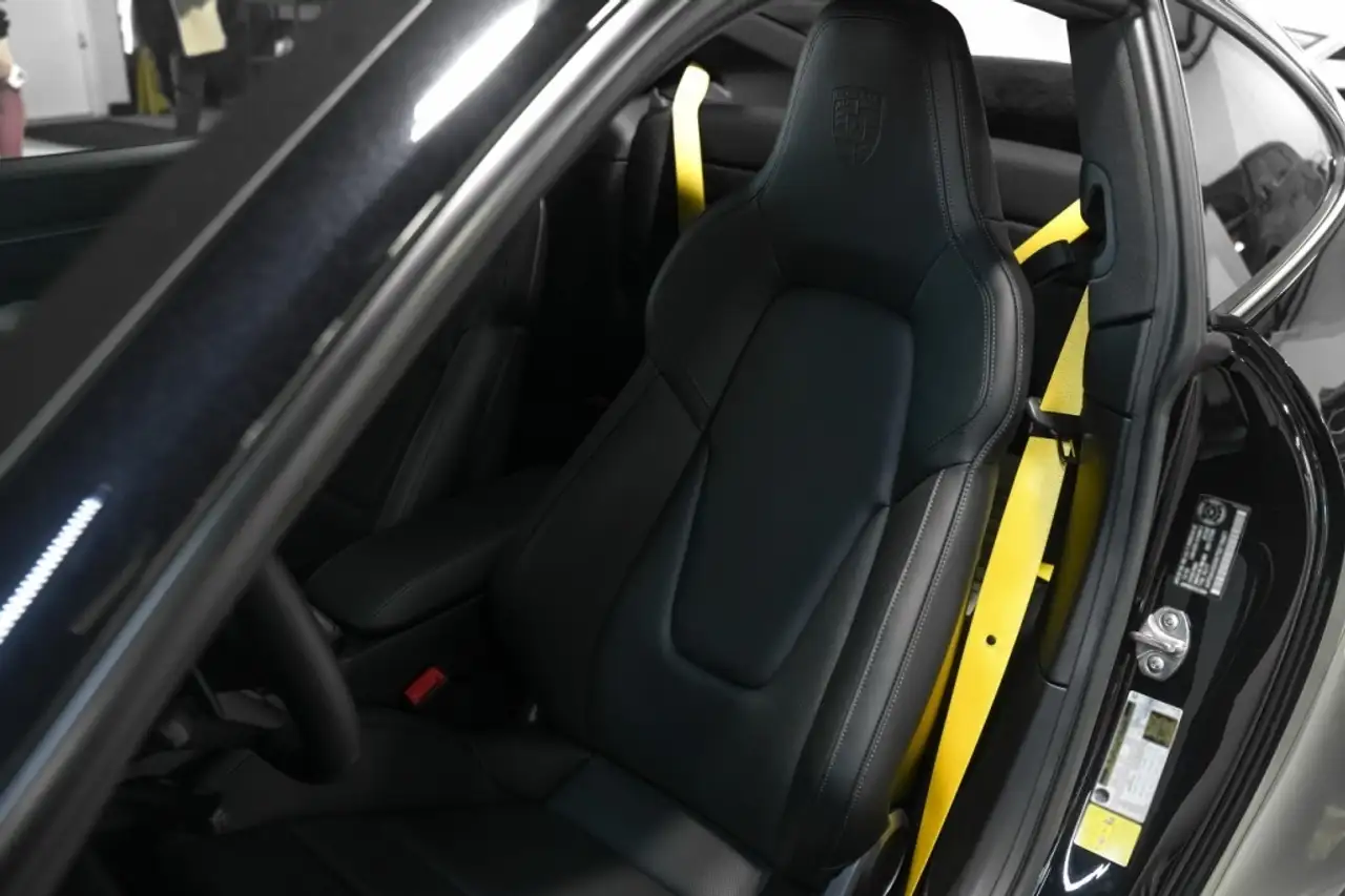 Porsche 911 снимка Porsche 911