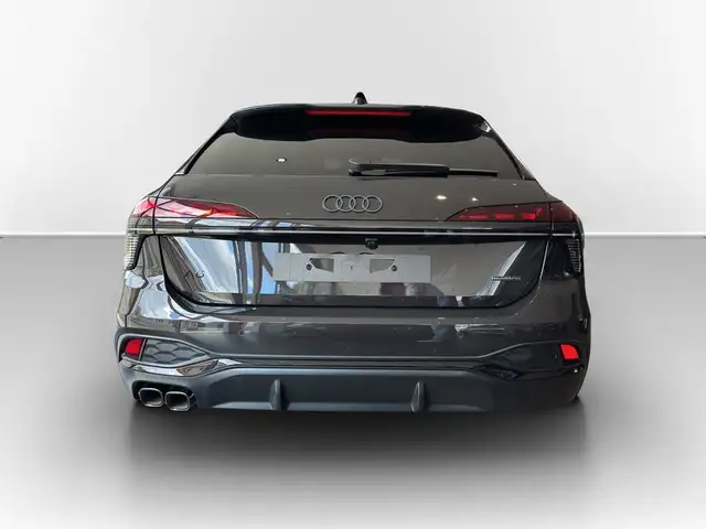 Audi A6 view 7