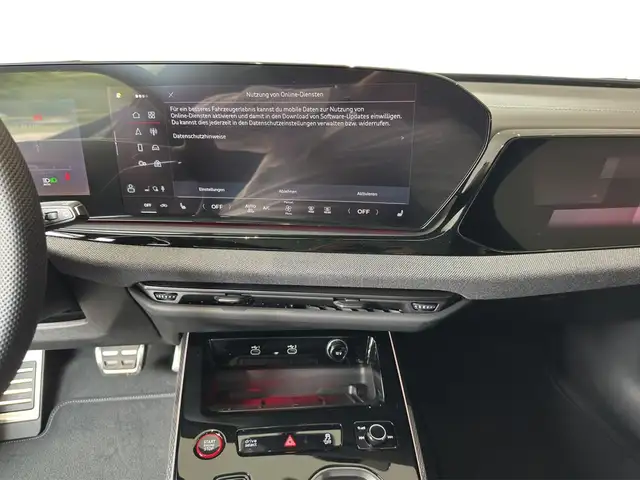 Audi A6 view 15