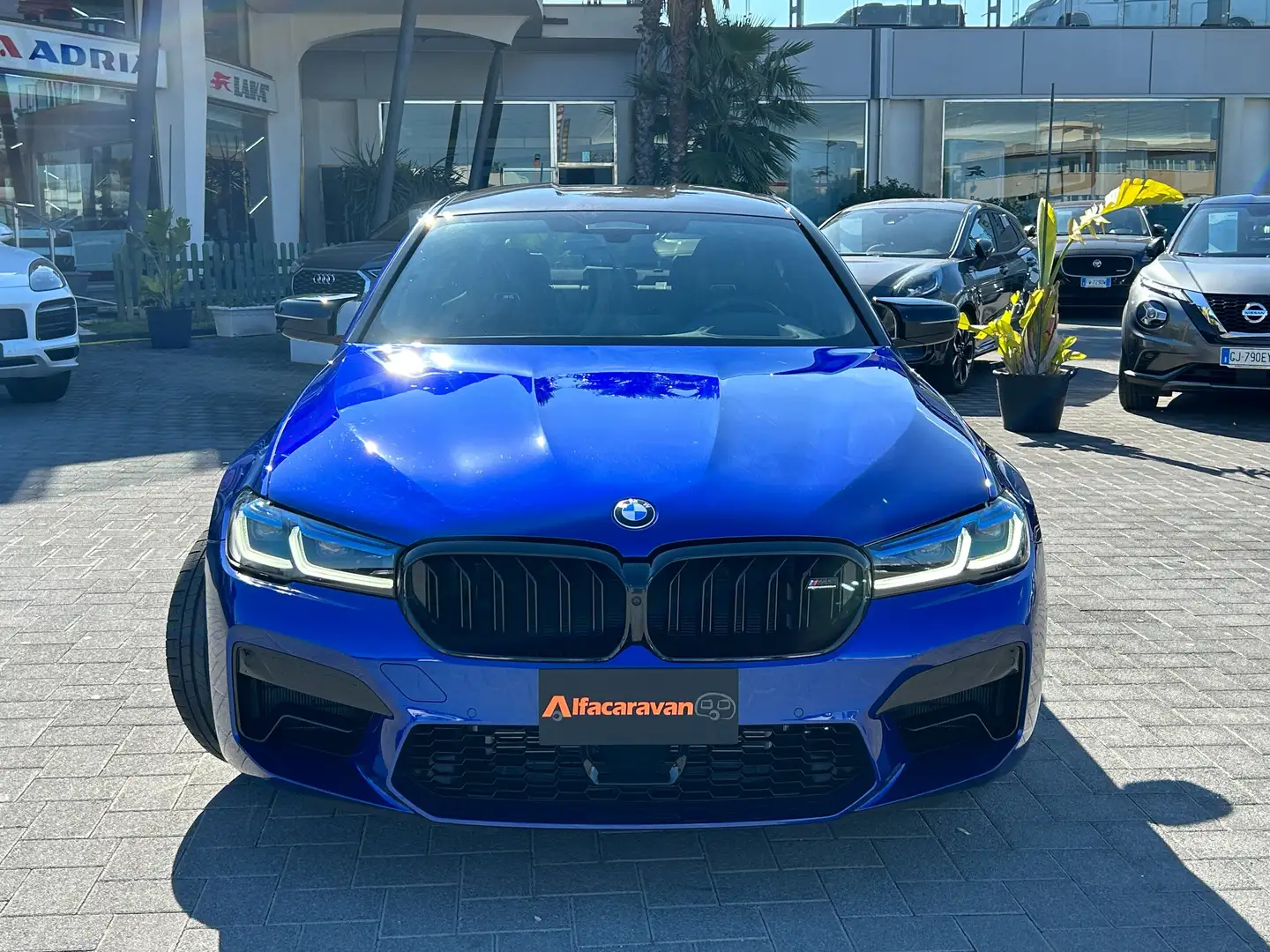 BMW M5 M5 4.4 V8 Competition auto plava - 2