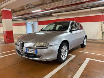 5p 1.9 jtd Distinctive 115cv