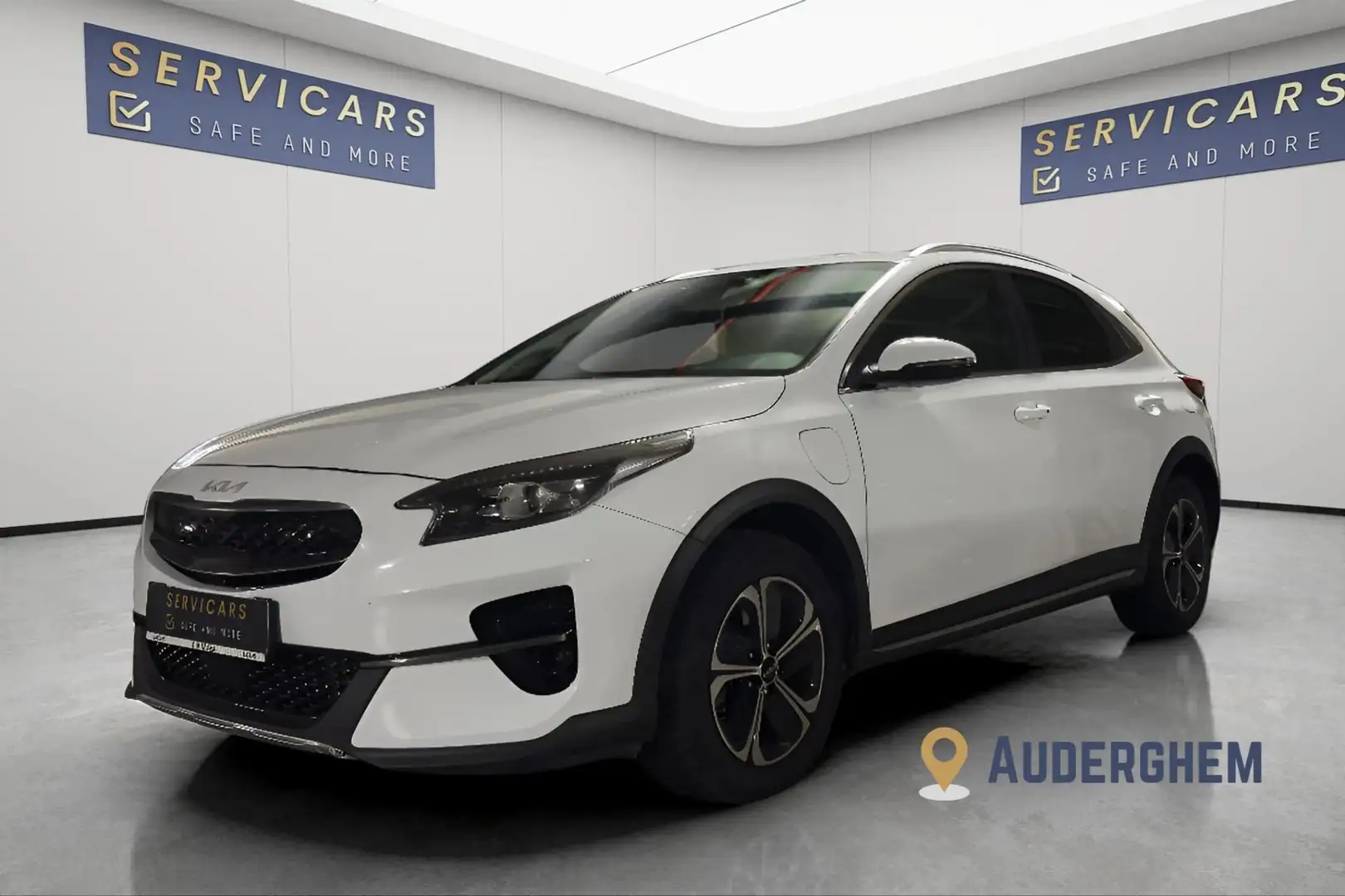 Kia XCeed PHEV 1.6 GDi Business Line / APPLECAR / GAR KIA Blanc - 1