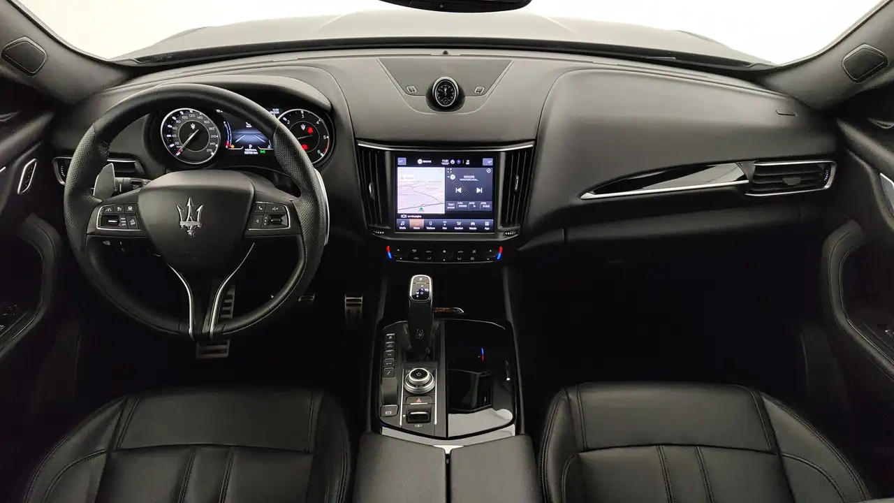 Maserati Levante 2021 — фото 9