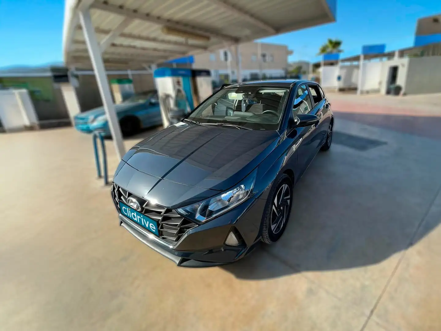 Hyundai i20 1.2 MPI Klass Gris - 2