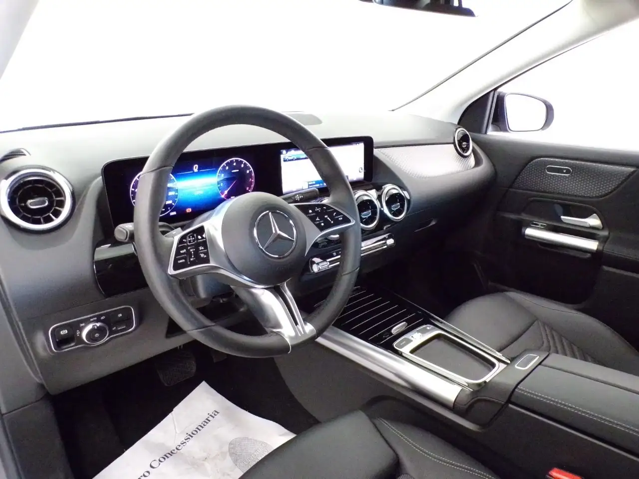 Mercedes-Benz GLA 180 - GLA 180 Progressive Advanced auto 11