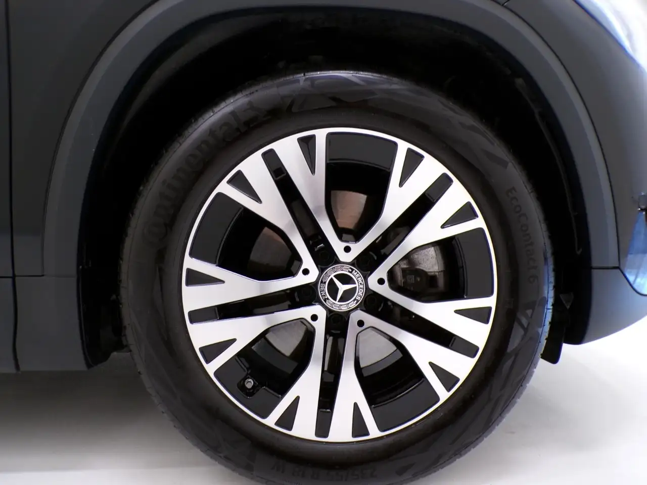 Mercedes-Benz GLA 180 - GLA 180 Progressive Advanced auto 4