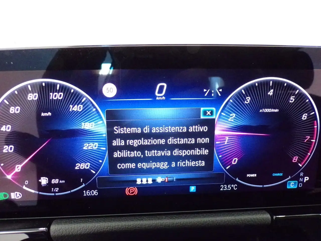 Mercedes-Benz GLA 180 - GLA 180 Progressive Advanced auto 18