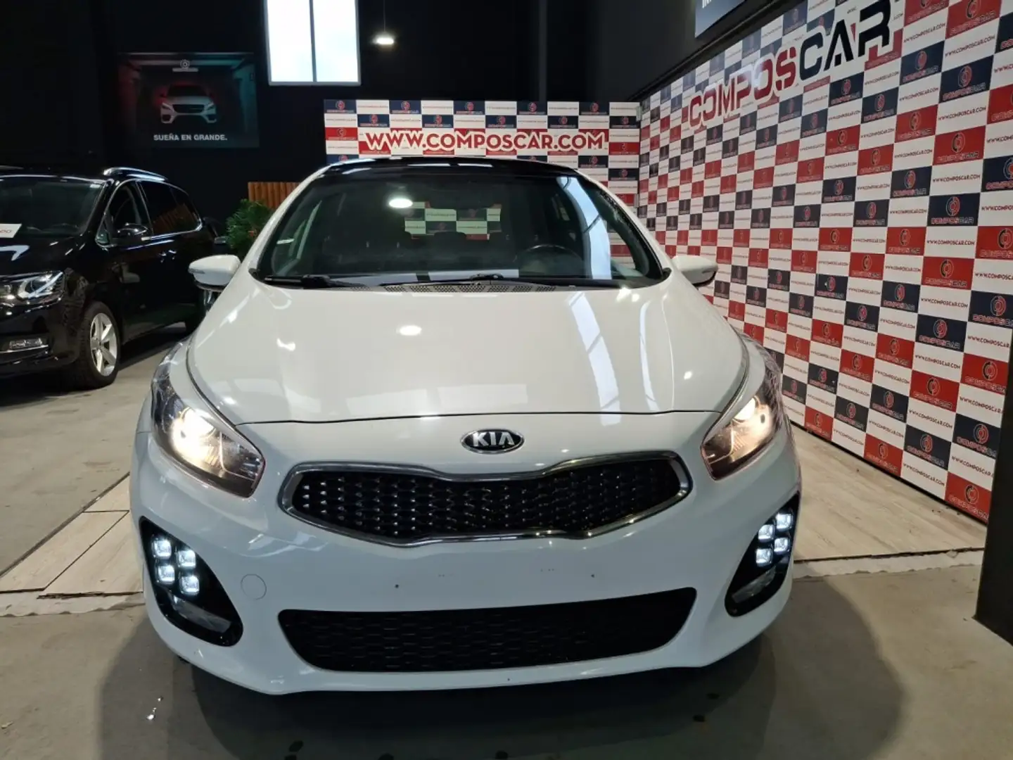 Kia Ceed / cee'd 1.6CRDI VGT GT Line 136 Bianco - 2