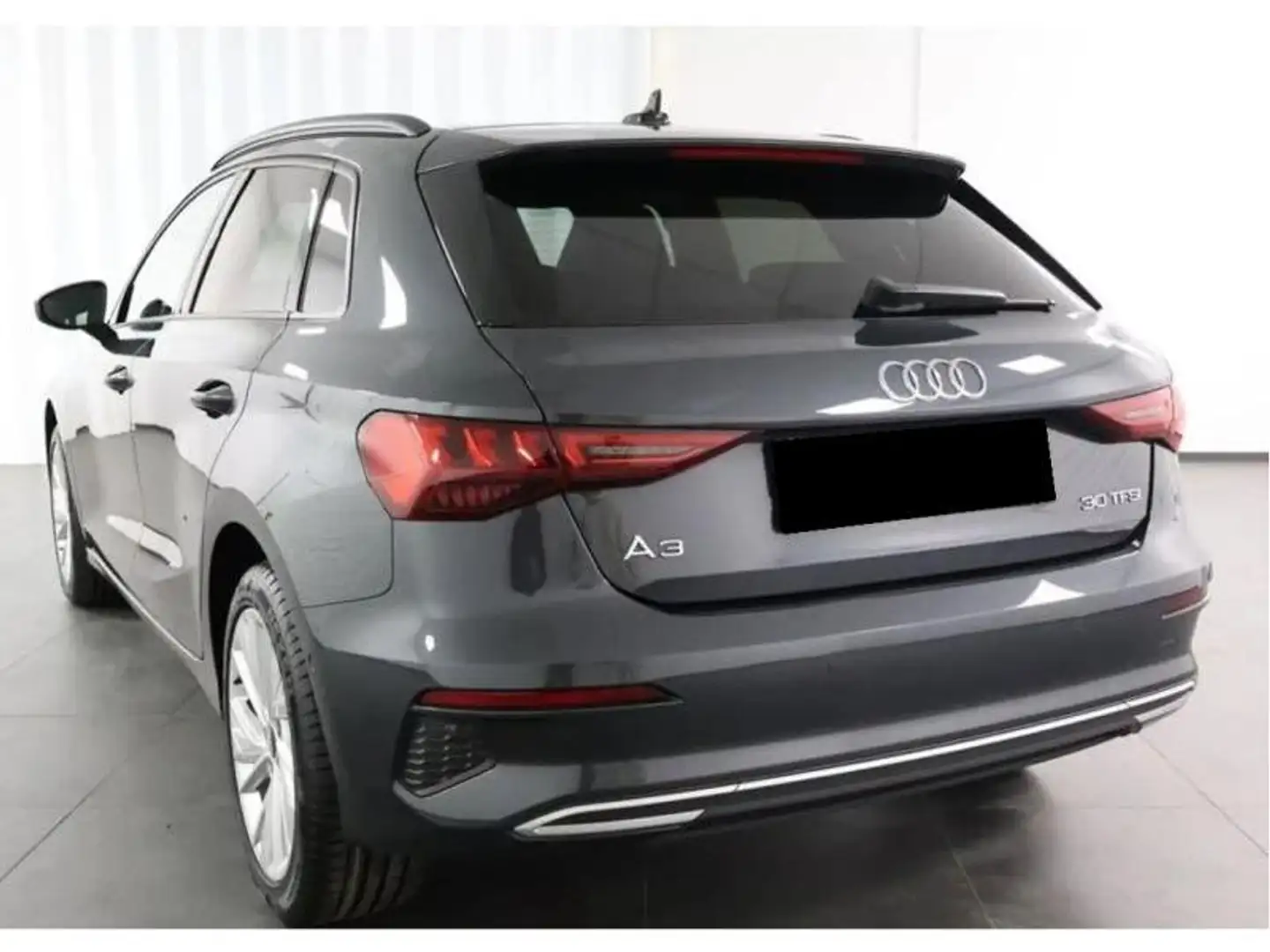 Audi A3 Sportback Advanced 30 TFSI s-t Gris - 2