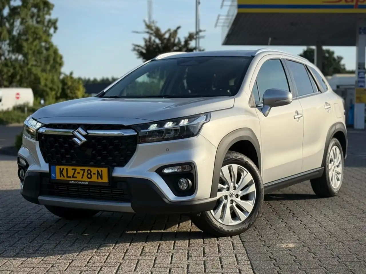 Suzuki SX4 S-Cross 2025