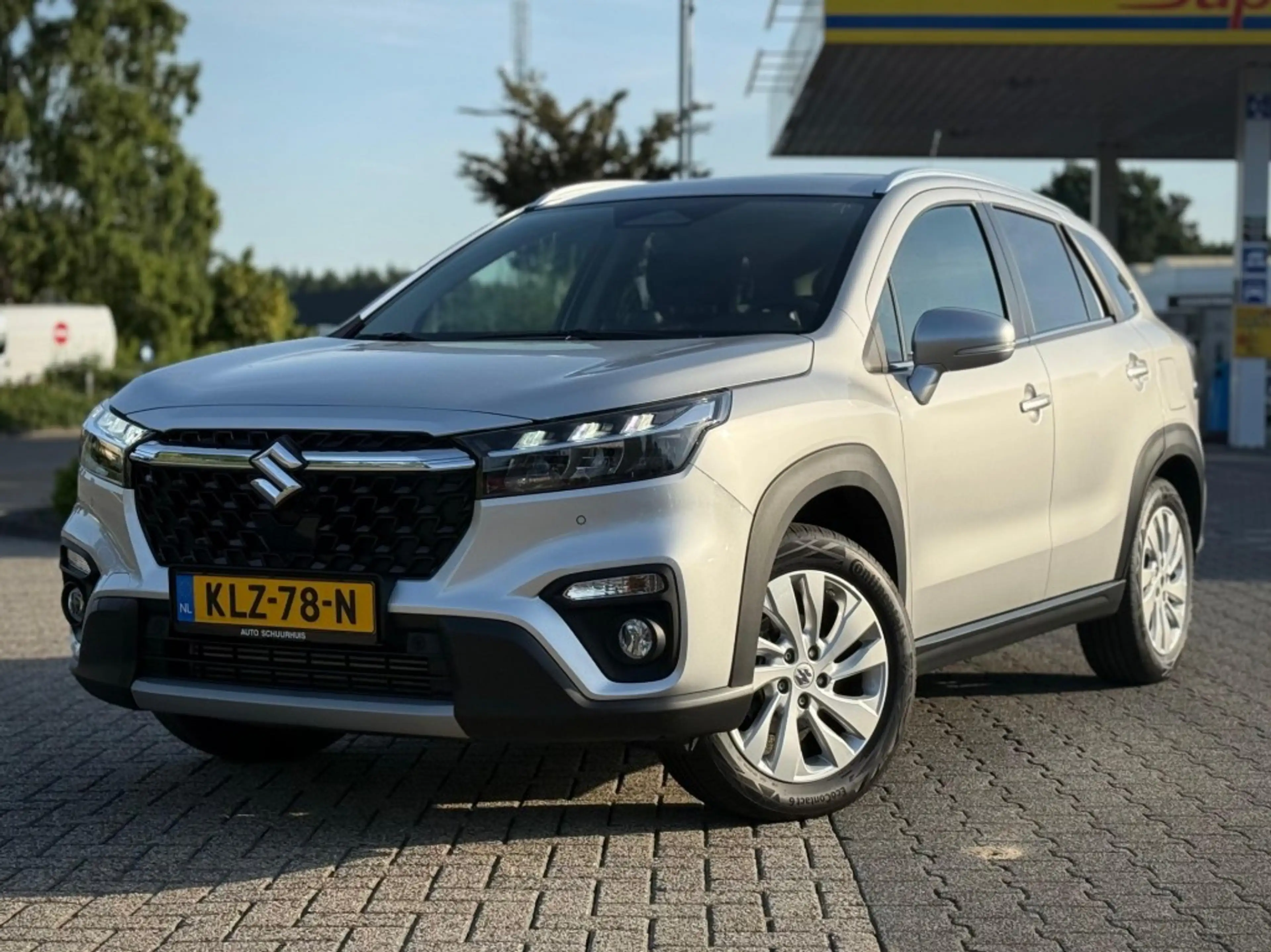 Suzuki SX4 S-Cross 1.4 BOOSTERJET SELECT CARPLAY NAVI ADD. CRUISE