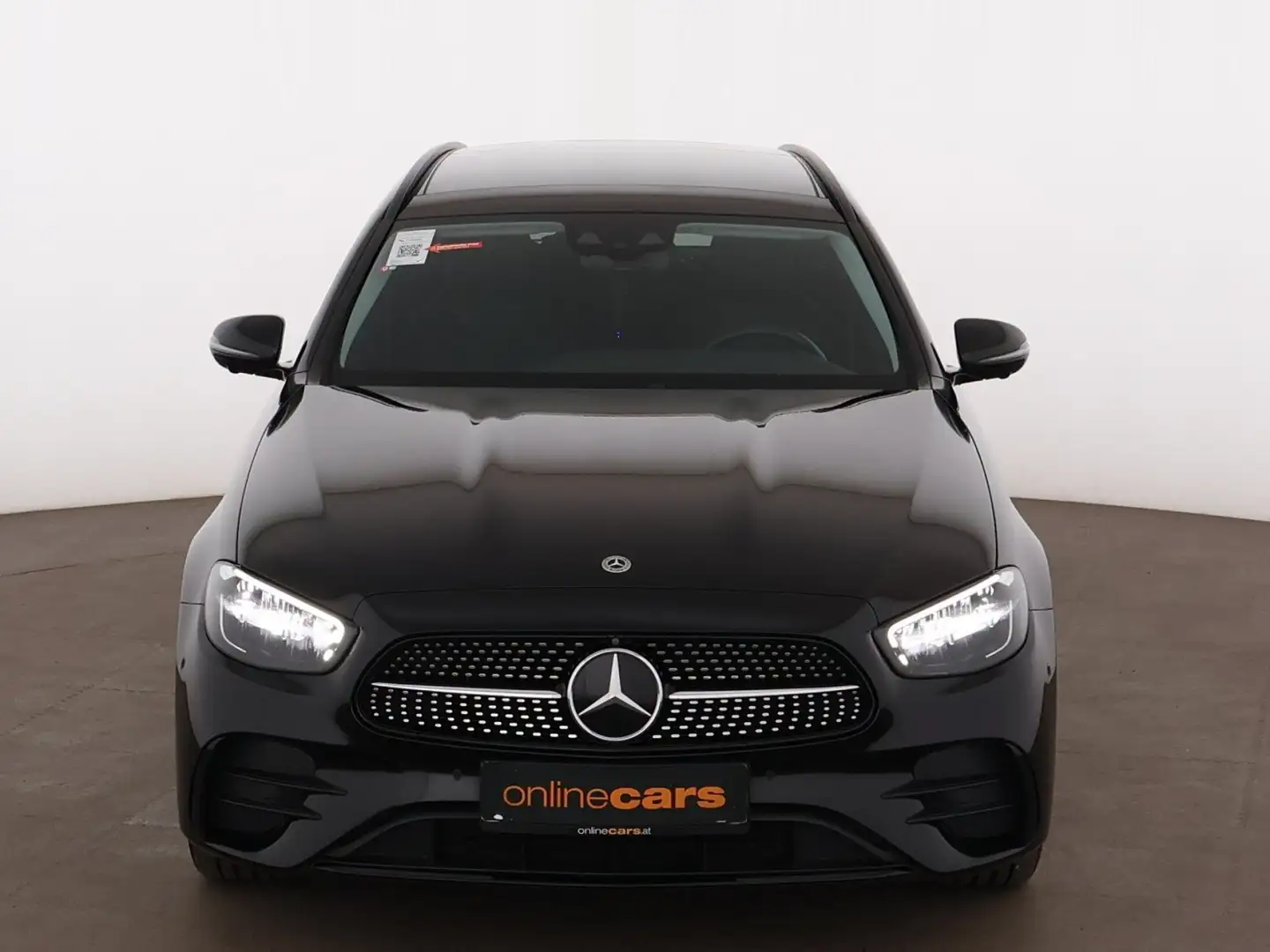 Mercedes-Benz E 300 de AMG-Line Aut LED 360-CAM SKY AHK RADAR Schwarz - 2