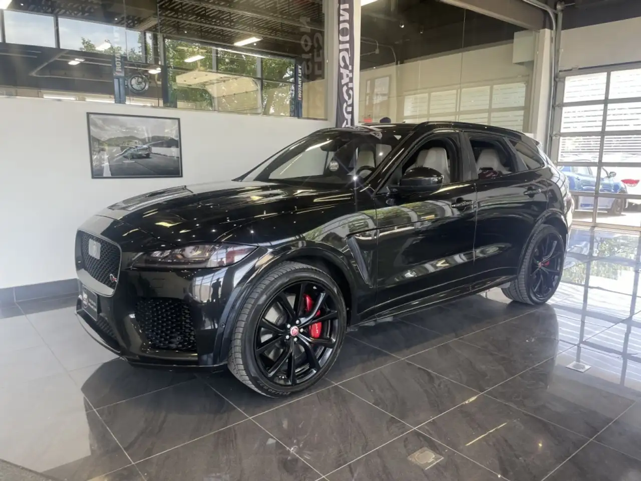 2019 Jaguar F-Pace