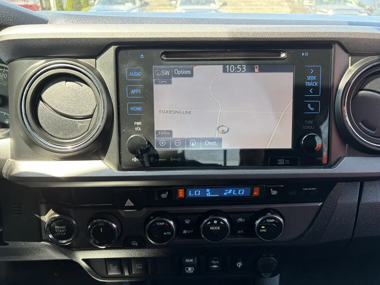 Toyota Tacoma снимка Toyota Tacoma