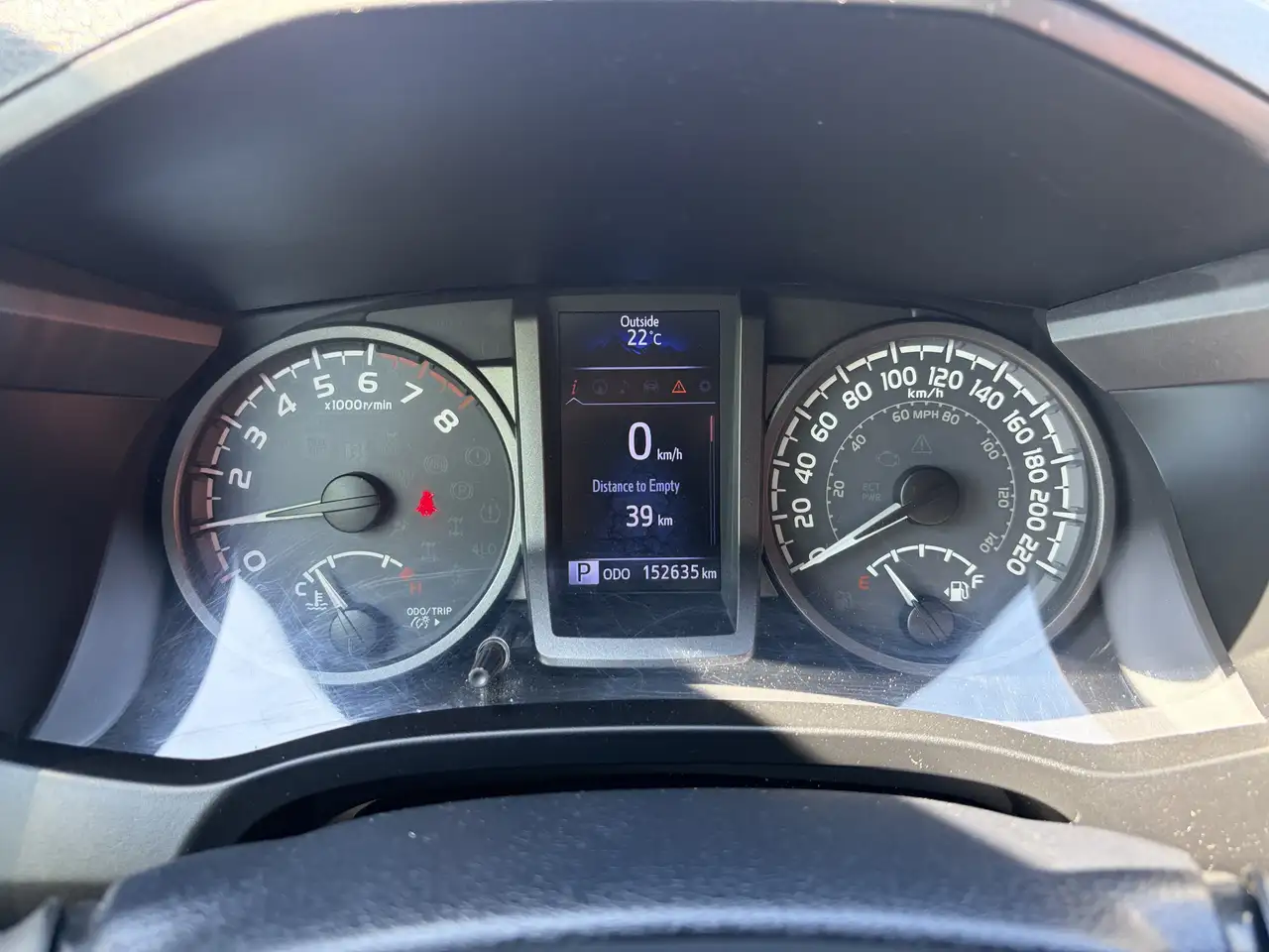 Toyota Tacoma снимка Toyota Tacoma