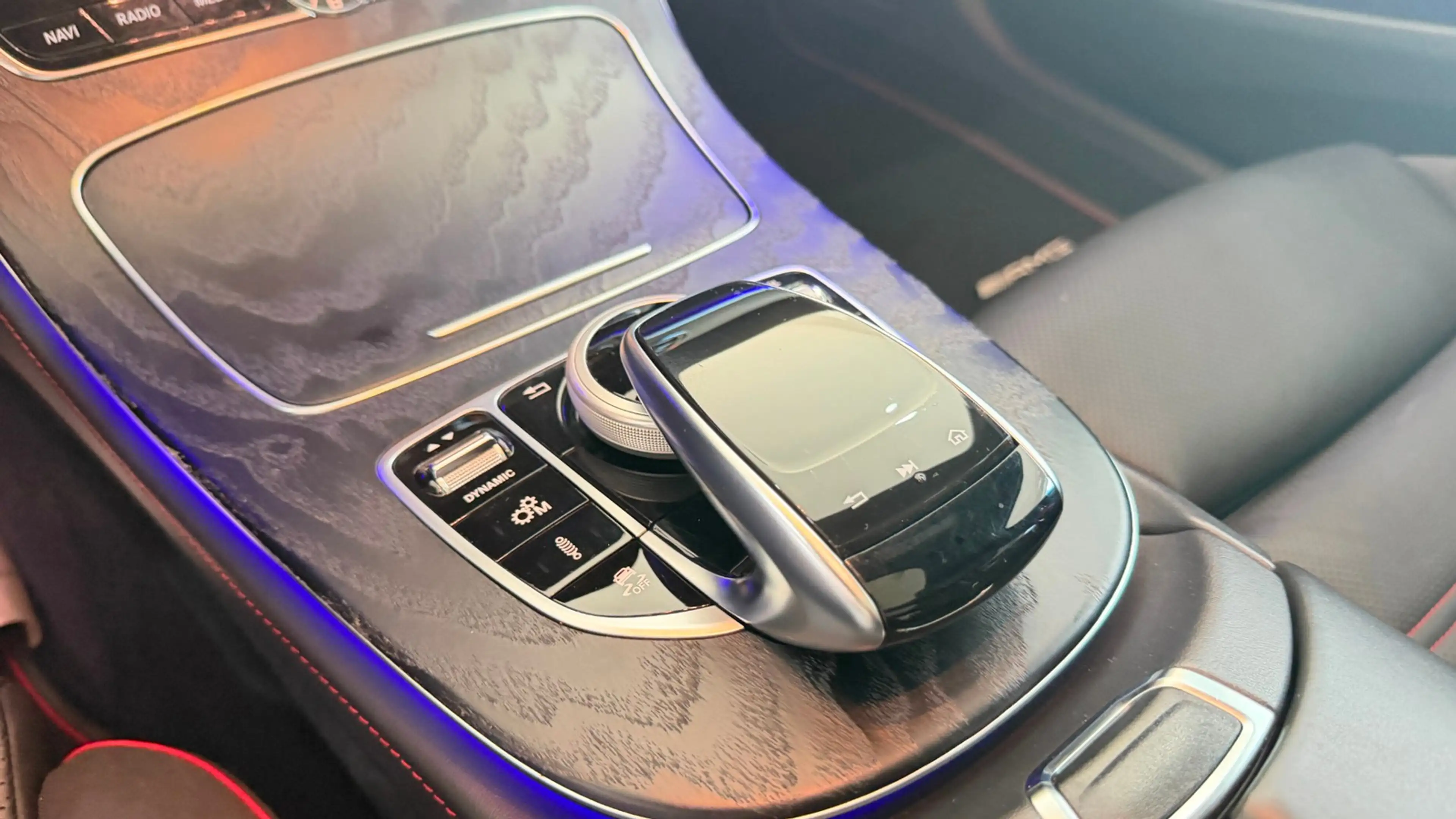 Mercedes-Benz E 53 AMG 4Matic+ Perfomance Abgas — photo 15