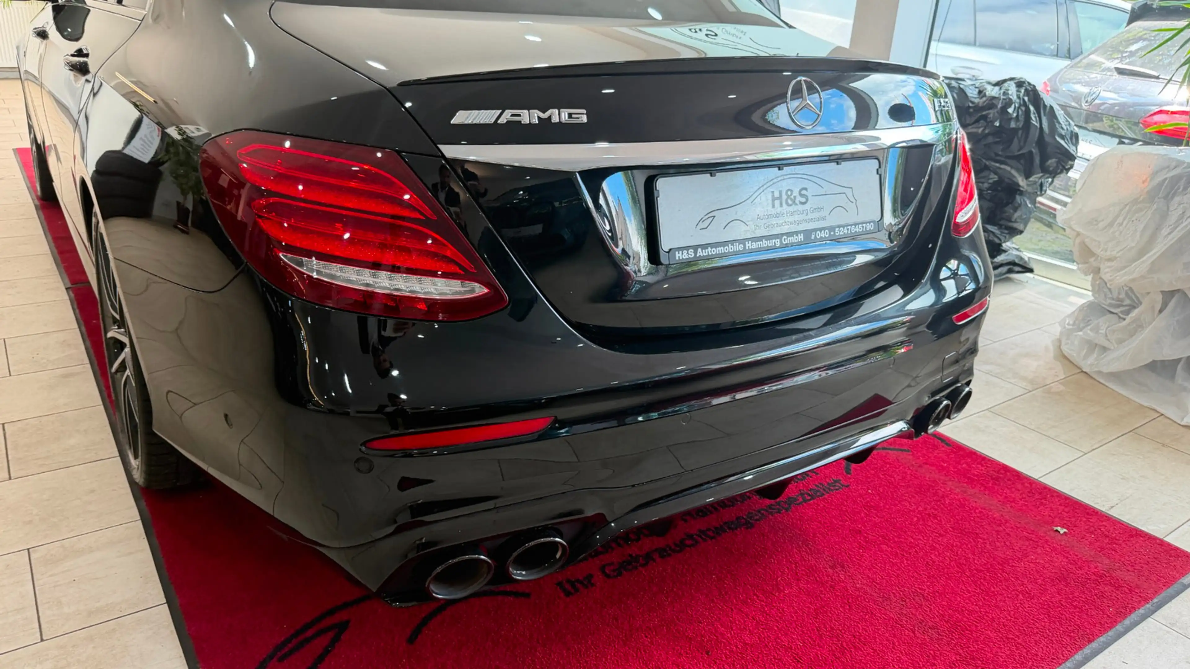 Mercedes-Benz E 53 AMG 4Matic+ Perfomance Abgas — photo 4
