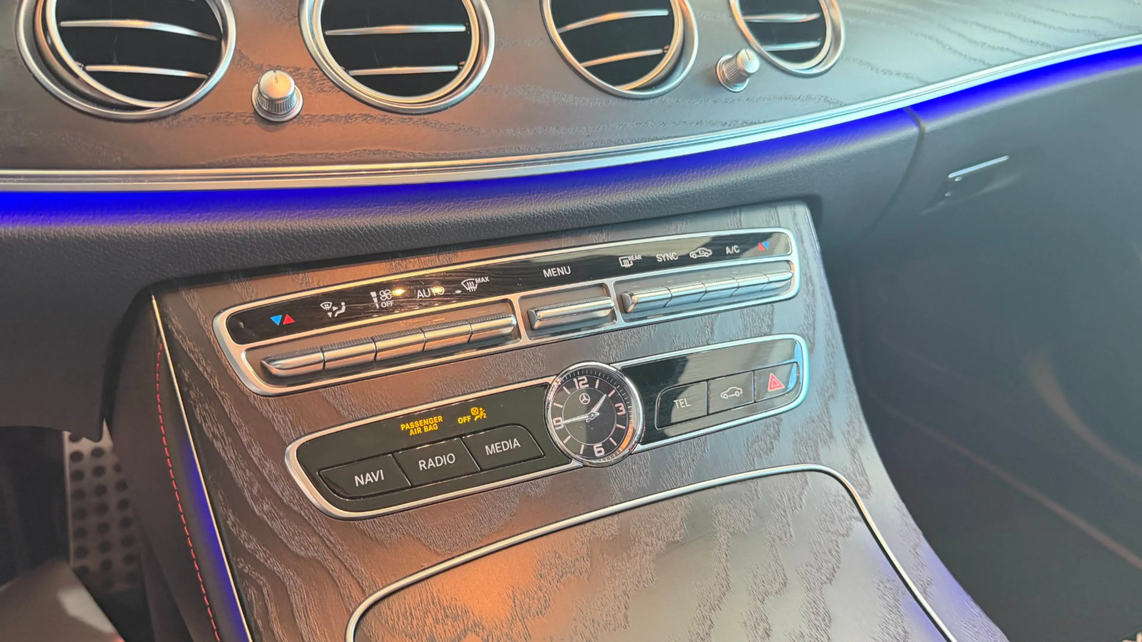 Mercedes-Benz E 53 AMG 4Matic+ Perfomance Abgas — photo 14