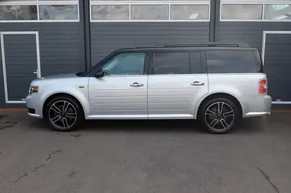 Annonce voiture d'occasion Ford Flex - CARADIZE