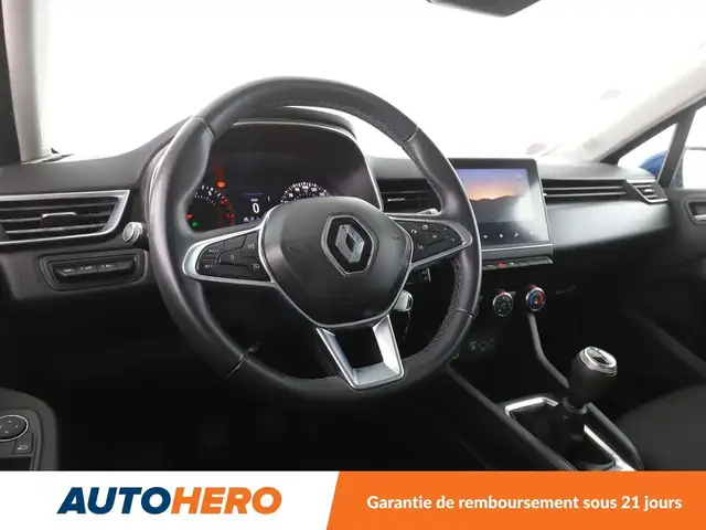 Renault Clio view 11