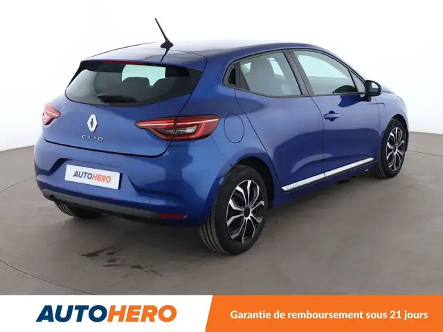 Renault Clio view 6