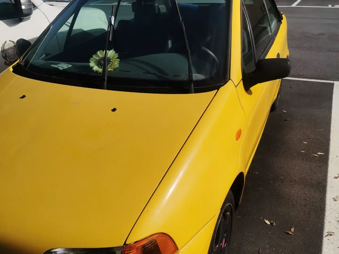 Fiat Punto Cabrio 1.2 S Yellow - 1