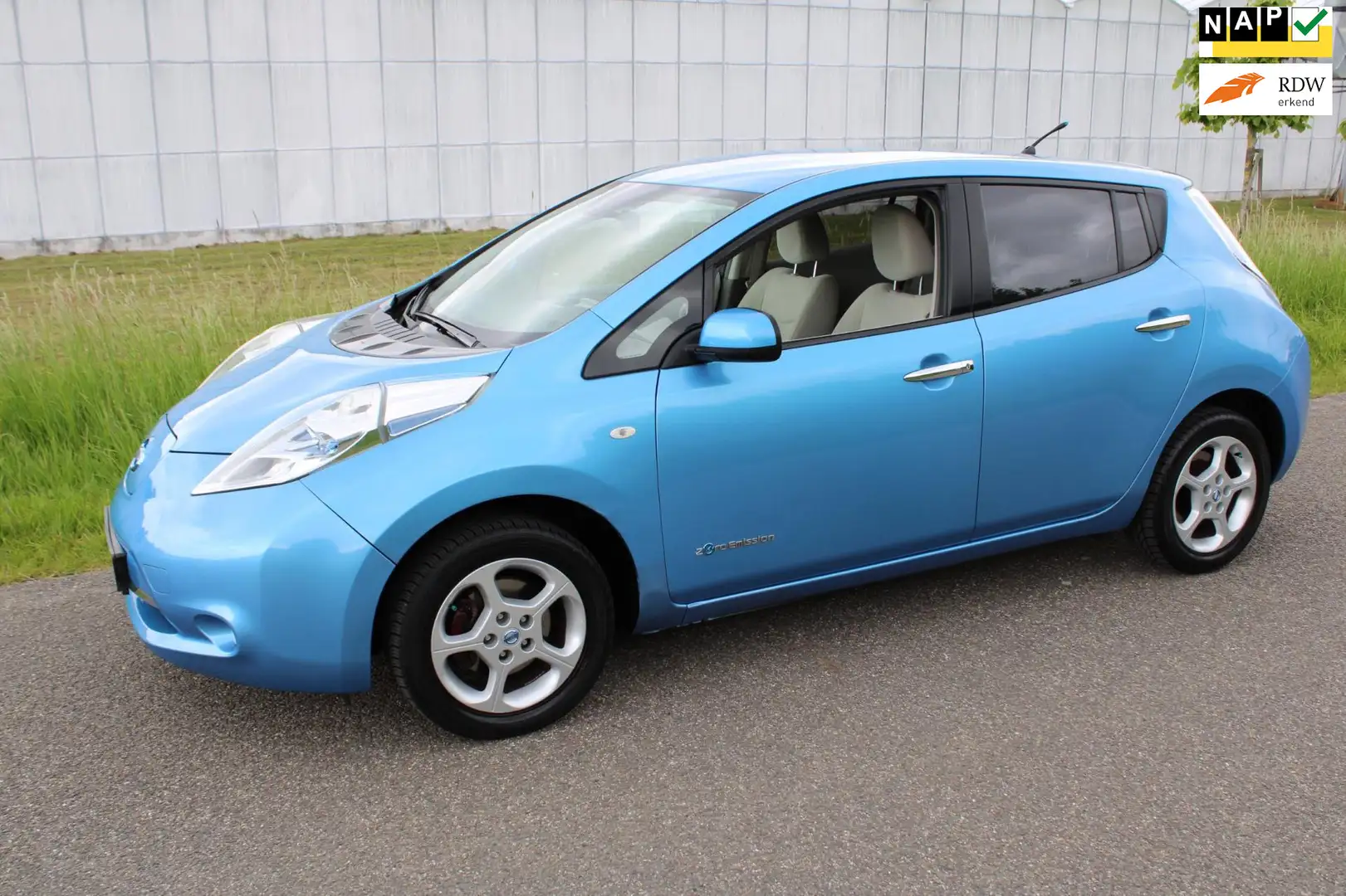 Nissan Leaf Base 24 kWh Automaat Kék - 1