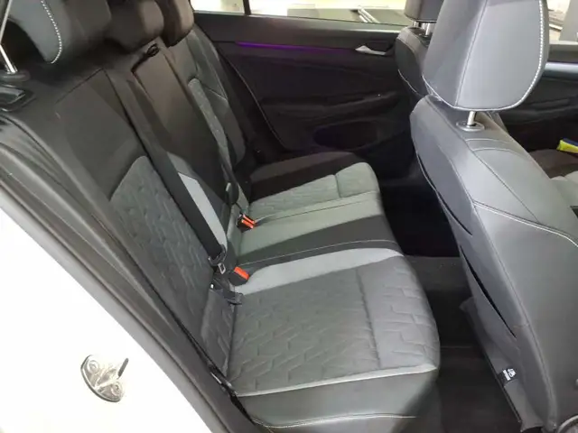 Volkswagen Golf view 15