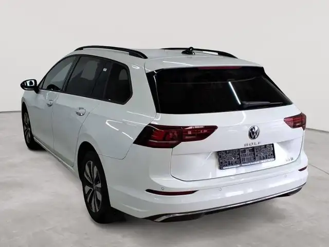 Volkswagen Golf view 5