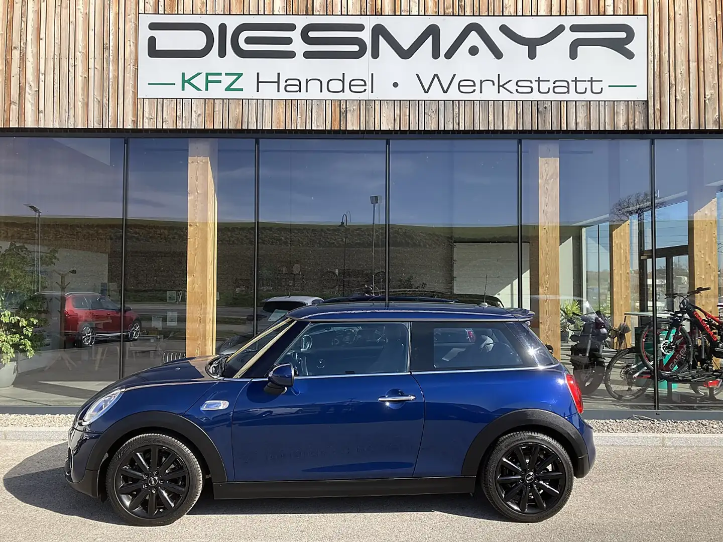 MINI Cooper SD MINI Hatch Cooper SD Aut. Blau - 2