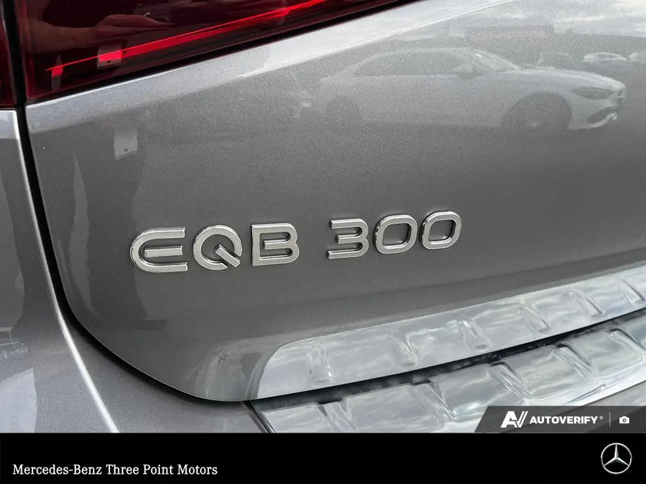 Mercedes-Benz EQB снимка Mercedes-Benz EQB