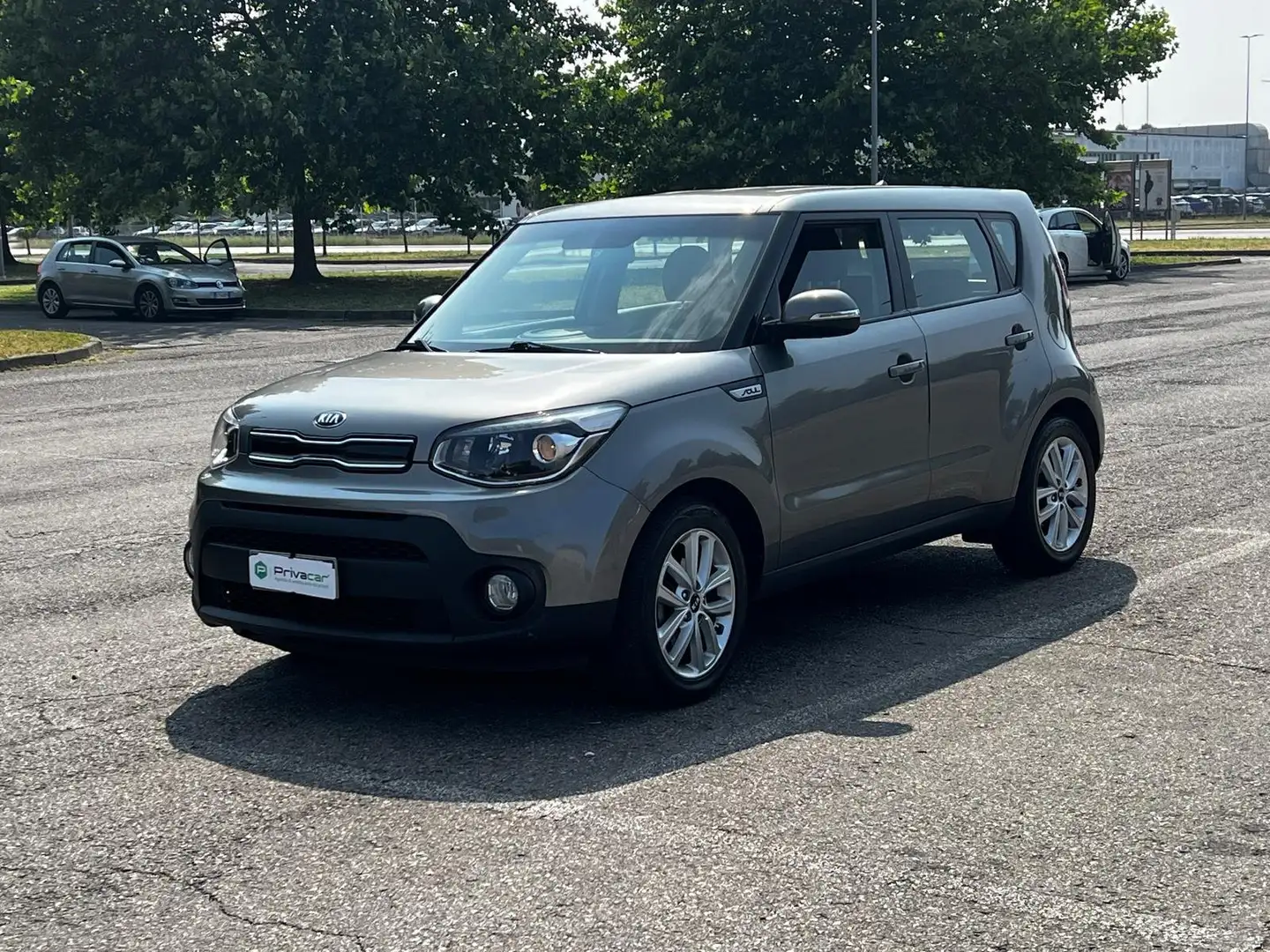 Kia Soul Soul 1.6 crdi 16v Your Soul 136cv Gris - 1