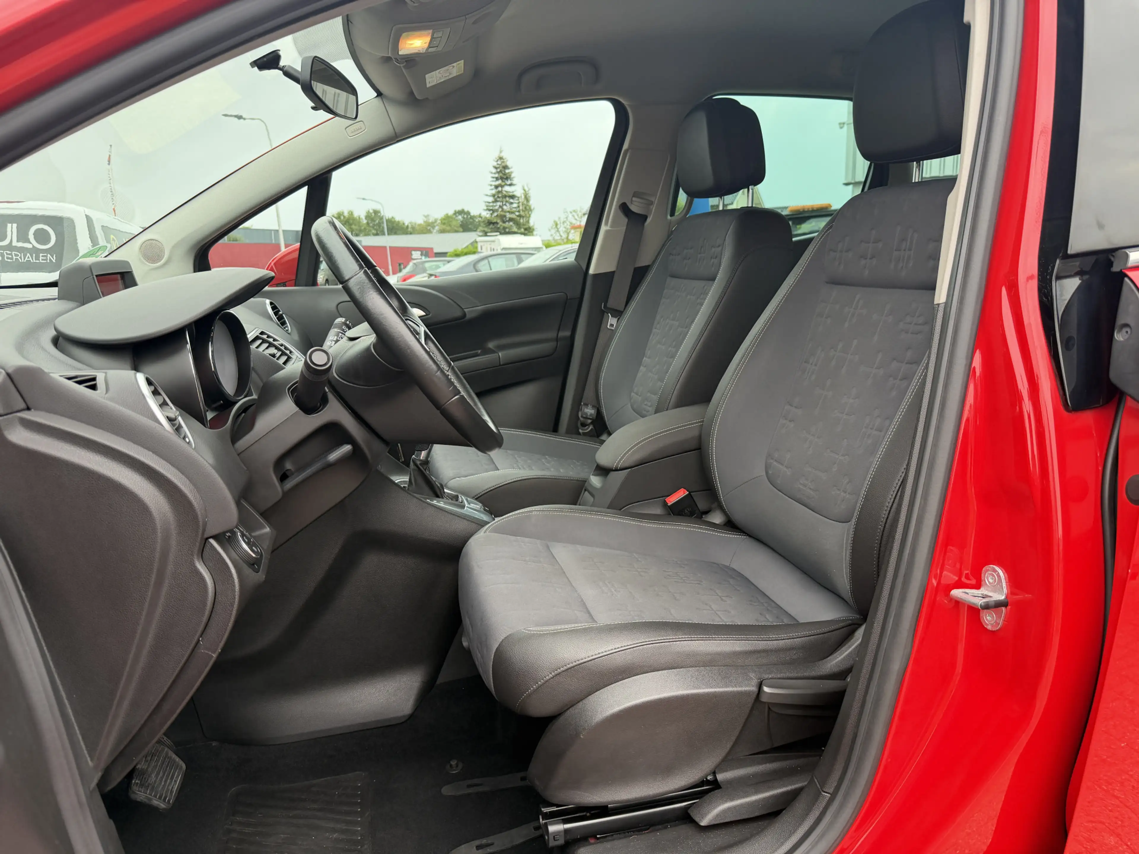 Opel Meriva 1.4 Turbo Cosmo |AUT|LED|NAV|CRUISE|LEDER|CLIMA — photo 4