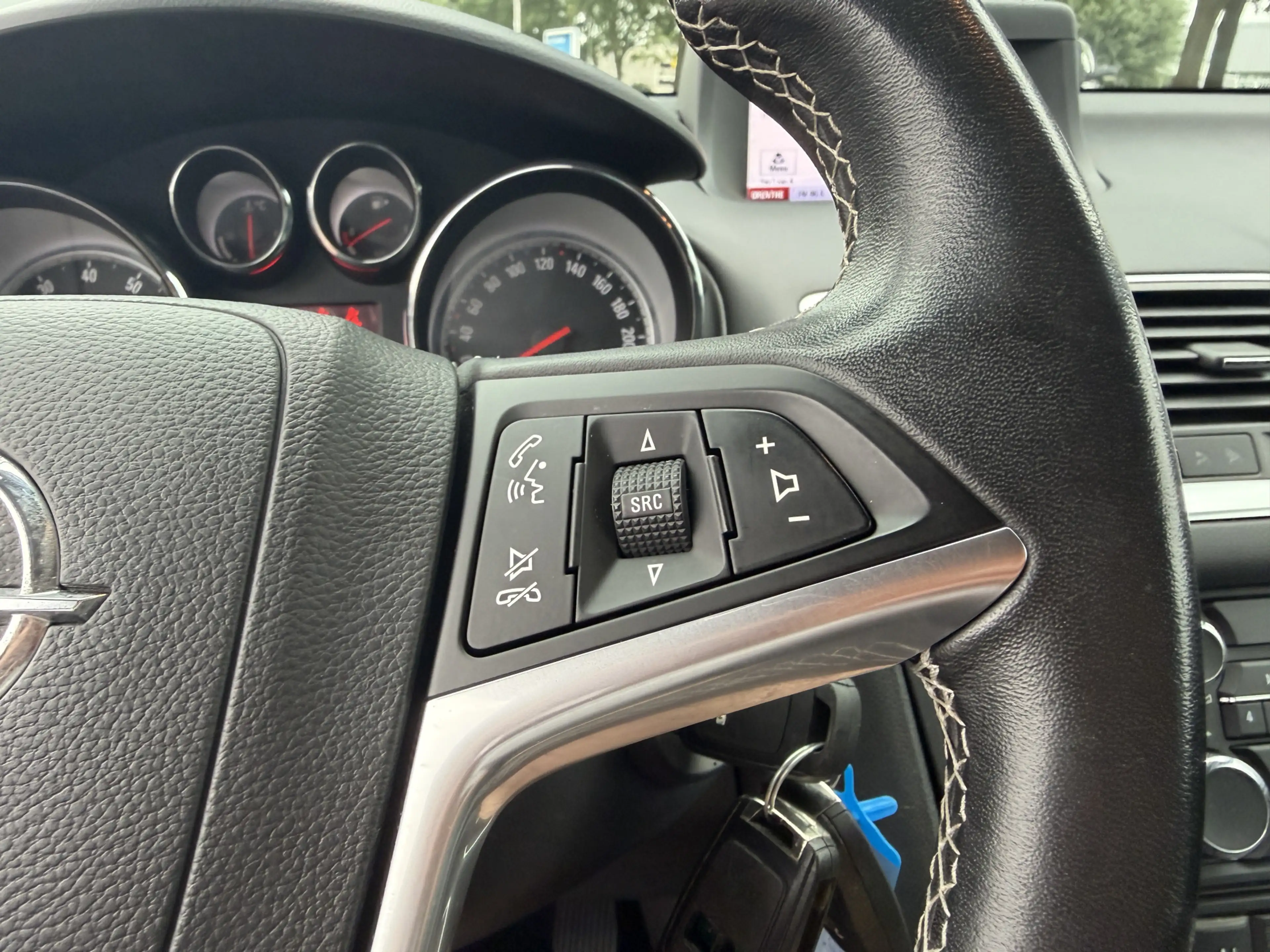 Opel Meriva 1.4 Turbo Cosmo |AUT|LED|NAV|CRUISE|LEDER|CLIMA — photo 13