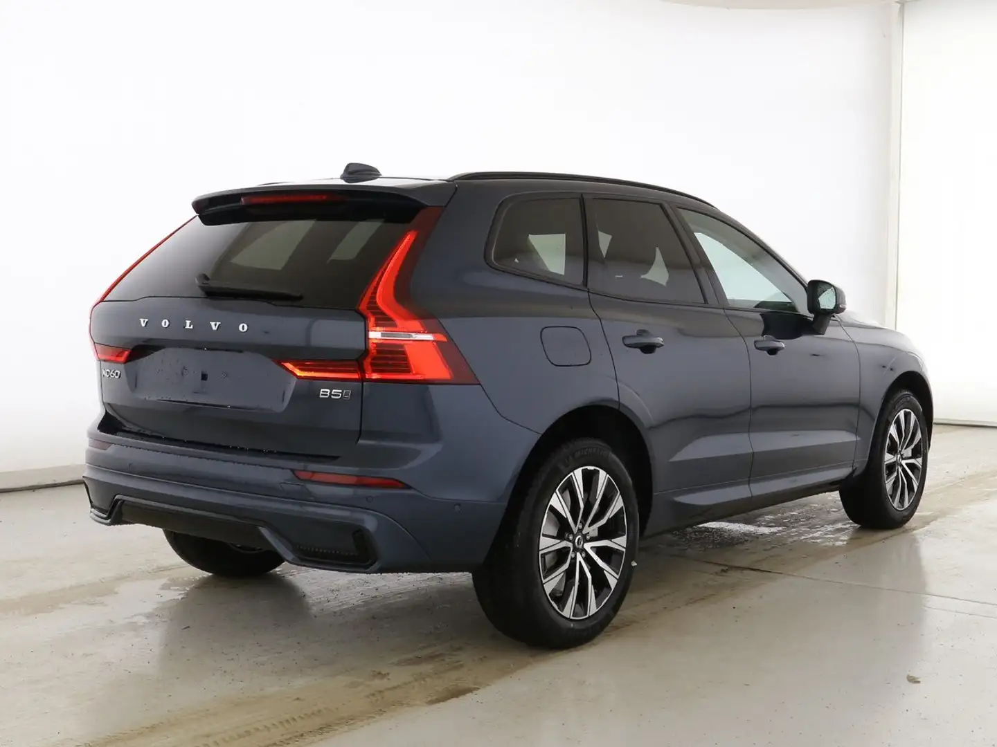 Volvo XC60 XC60 B5 AWD Plus Dark 360Kam H&K Sou. Licht-Pak. Blauw - 2