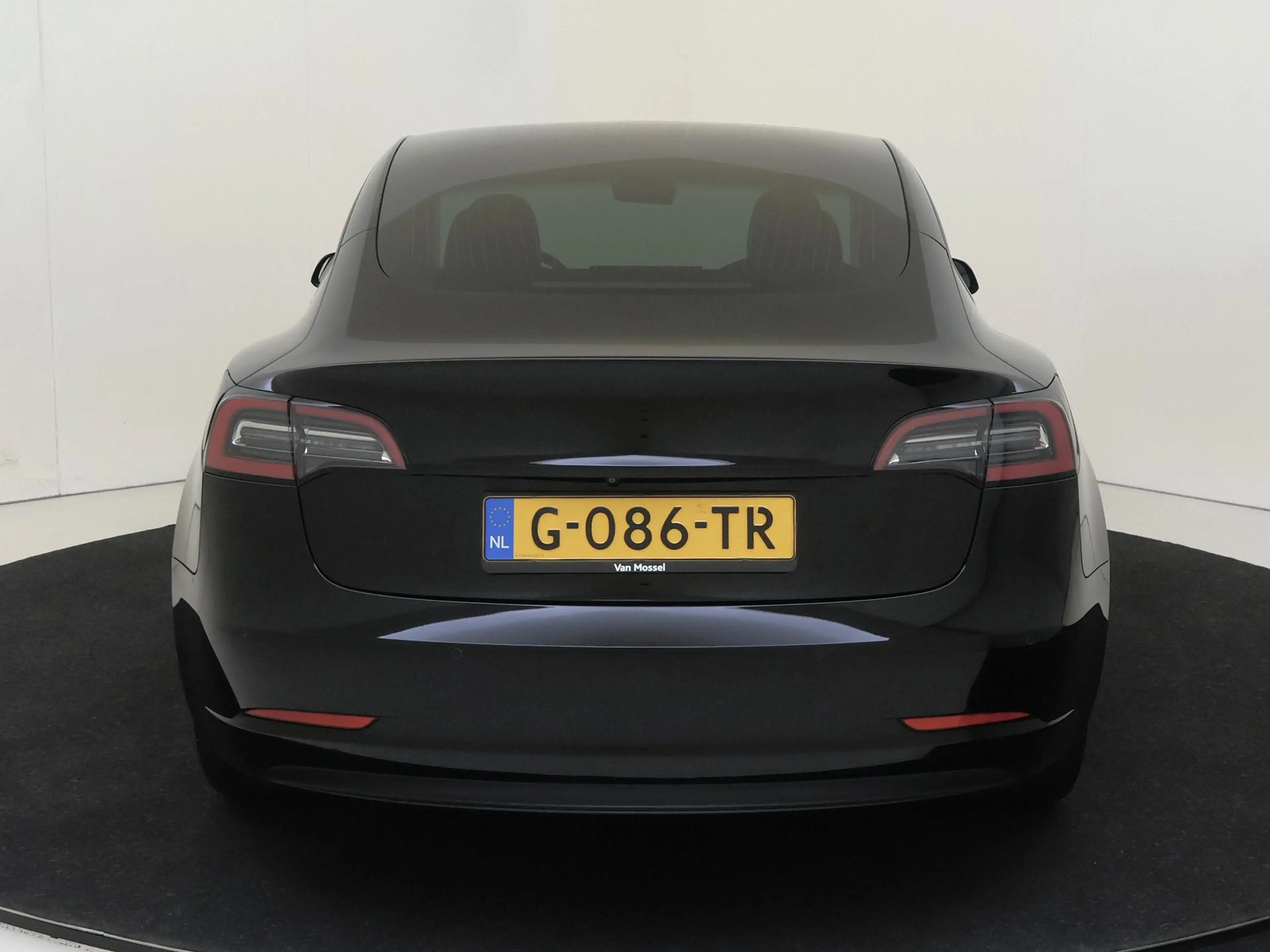 Tesla Model 3 Standard RWD Plus 60 kWh | Carplay/ Android auto | — photo 7