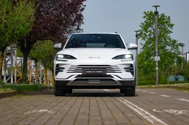 Byd Seal view 2