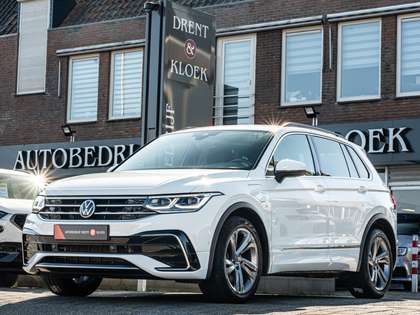 Volkswagen Tiguan 1.4 TSI eHybrid R-Line Business+ IQ LIGHT CAMERA T