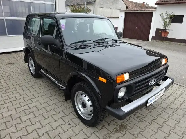 Lada Taiga CLASSIC 4 x 4 Austria Jagd Edition