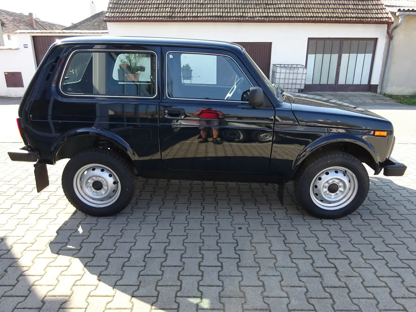 Lada Taiga CLASSIC 4 x 4 Austria Jagd Edition Grün - 2