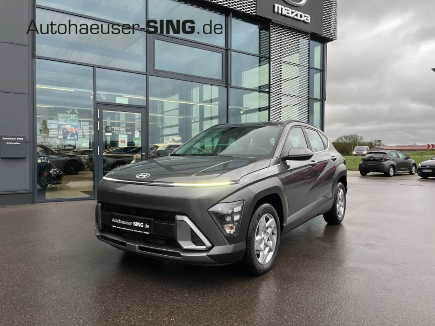 Hyundai KONA Keyless Fernlichtassi. LED LHZ SHZ Kam PDC Grau - 1