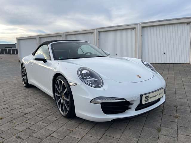 Imagine Porsche 991 Carrera Cabrio / Scheckheftgepflegt