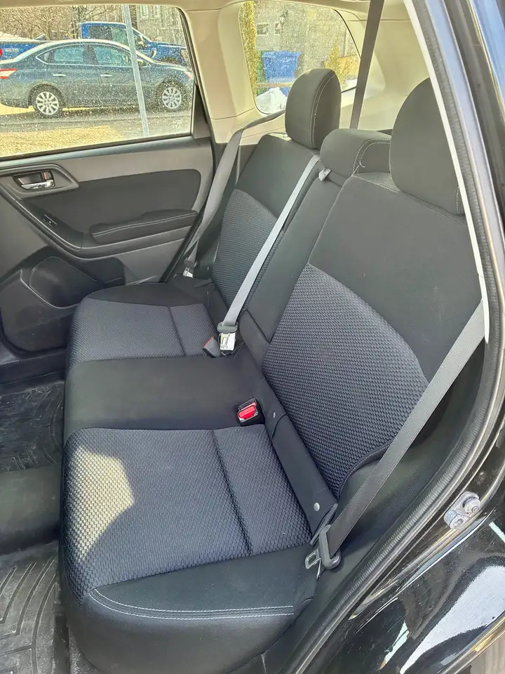 Subaru Forester снимка Subaru Forester