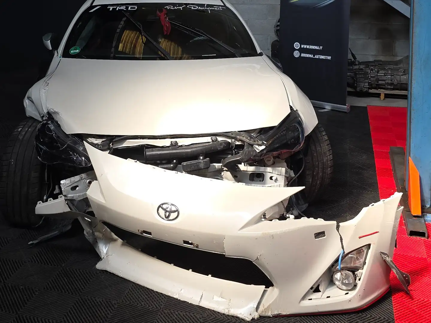 Toyota GT86 2.0 Wit - 2