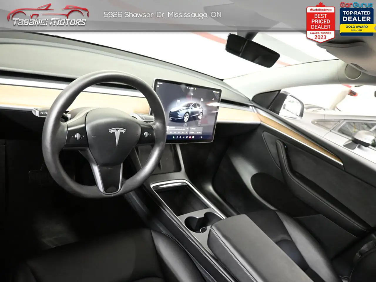Tesla Model Y fotografie Tesla Model Y