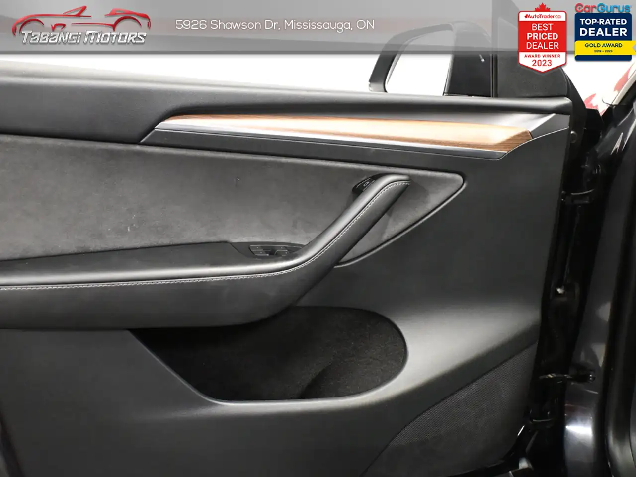Tesla Model Y fotografie Tesla Model Y