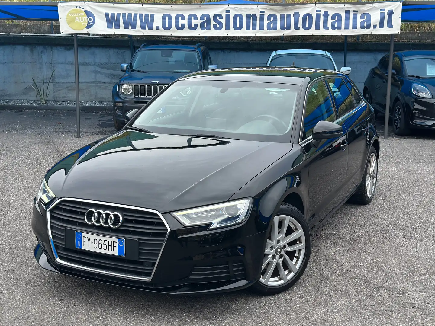 Audi A3 Sportback 30 1.6 tdi Design 116cv s-tronic Zwart - 1