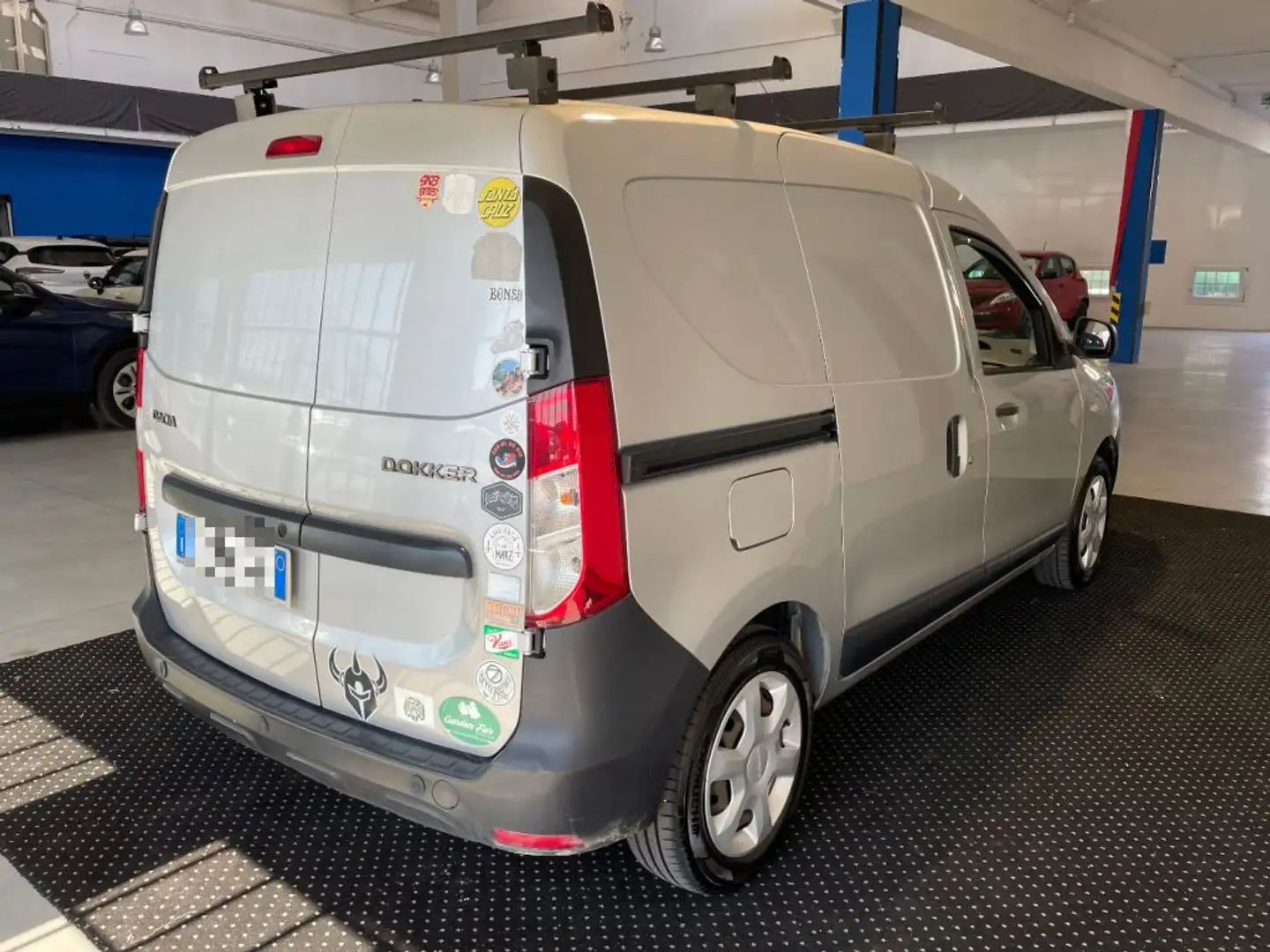 Dacia Dokker 1.6 8V 100CV Start&Stop GPL Furgone IVA COMPRESA Argento - 2